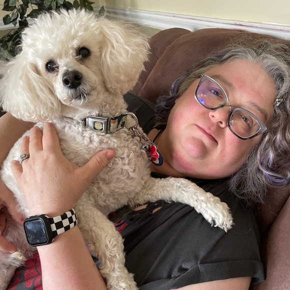 Meet your Posher, Tamara - Picture 1 of 1